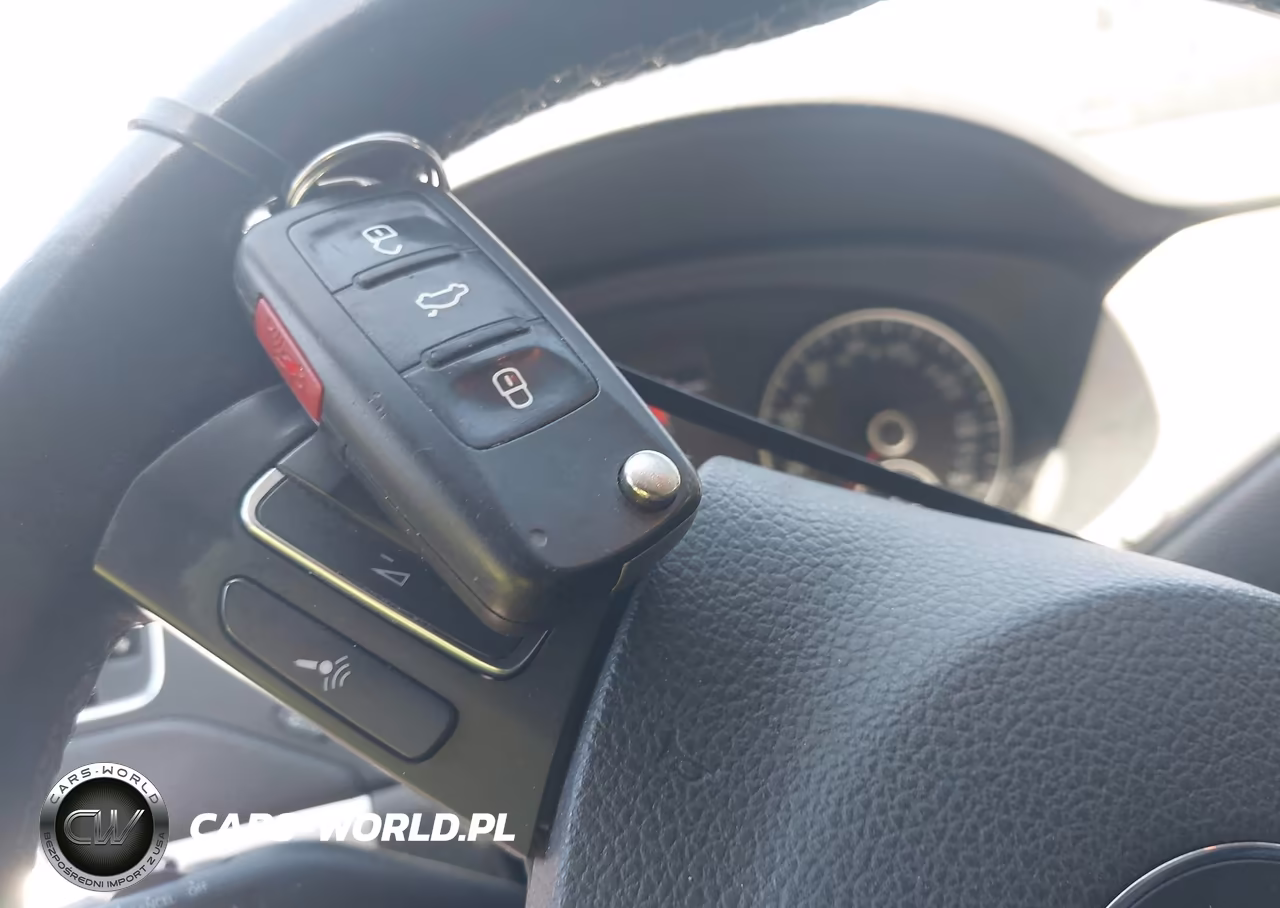 2014 Volkswagen Jetta Hybrid Sel VIN:3VW637AJ9EM207960 - 11