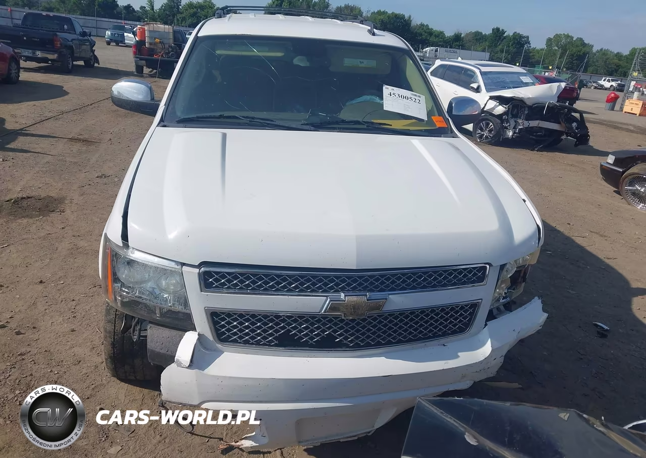 2011 Chevrolet Tahoe Ls VIN:1GNSCAE09BR395218 - 12