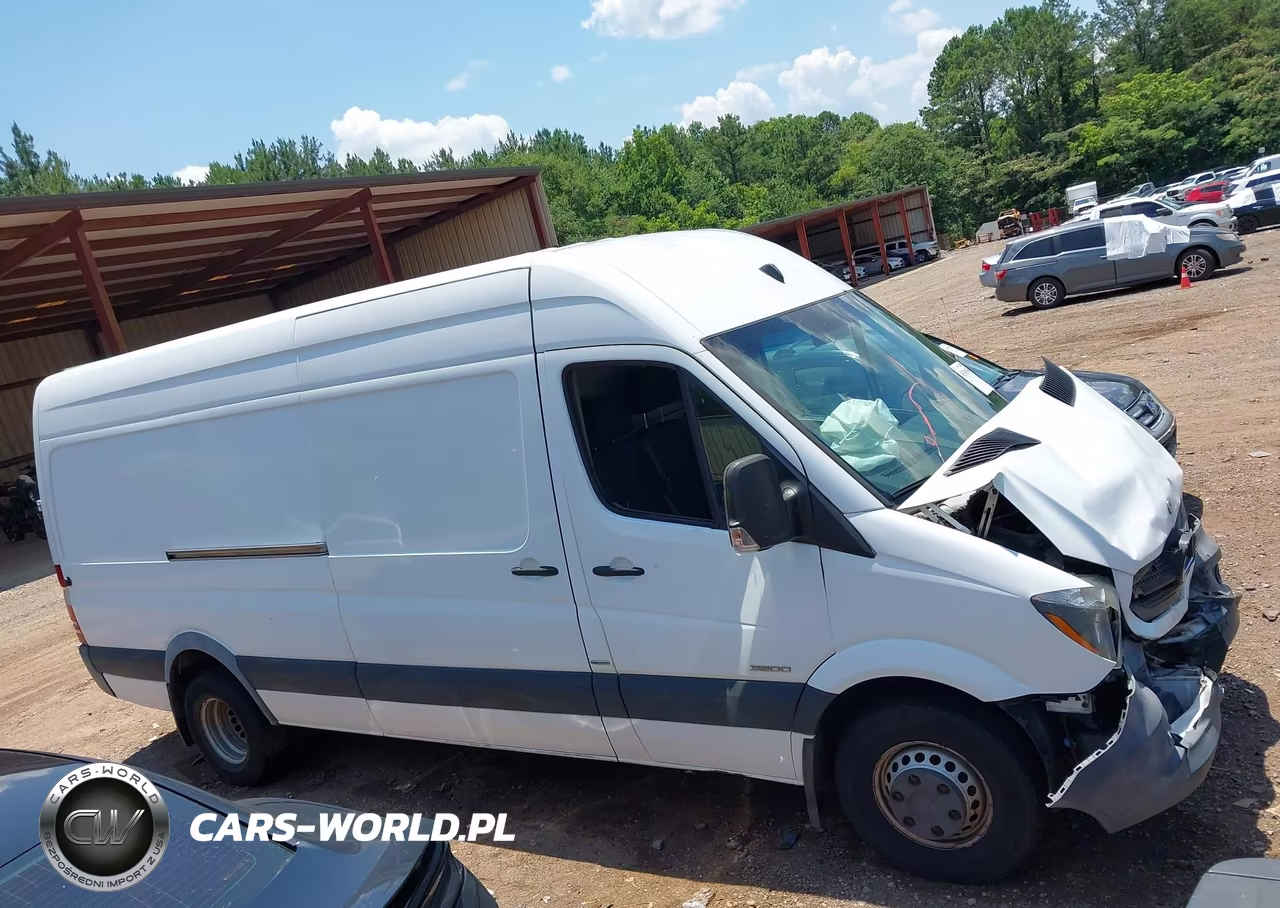 2015 Mercedes-Benz Sprinter 3500 High Roof VIN:WD3PF4CC8F5988922 - 13