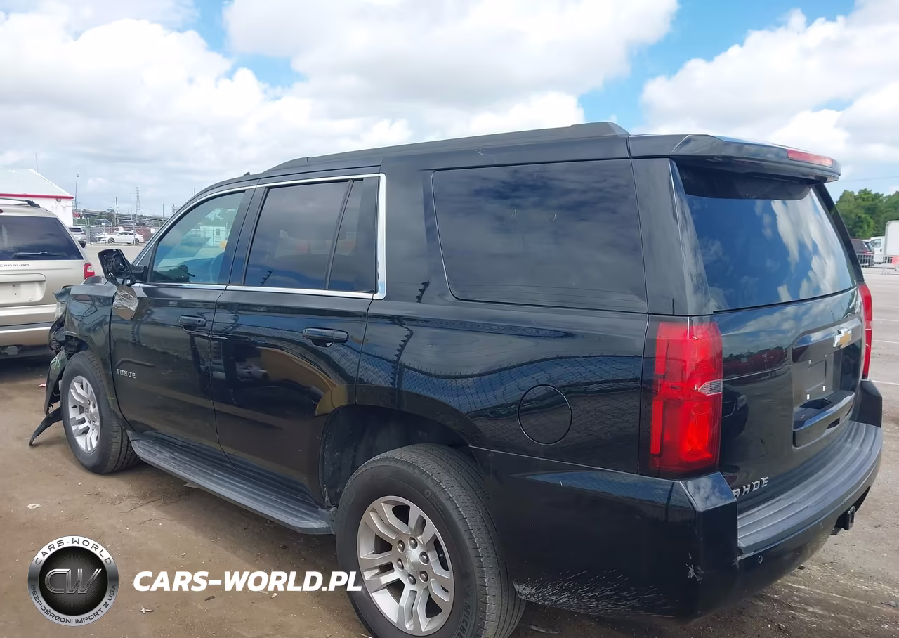 2017 Chevrolet Tahoe Ls VIN:1GNSCAKC7HR231988 - 14