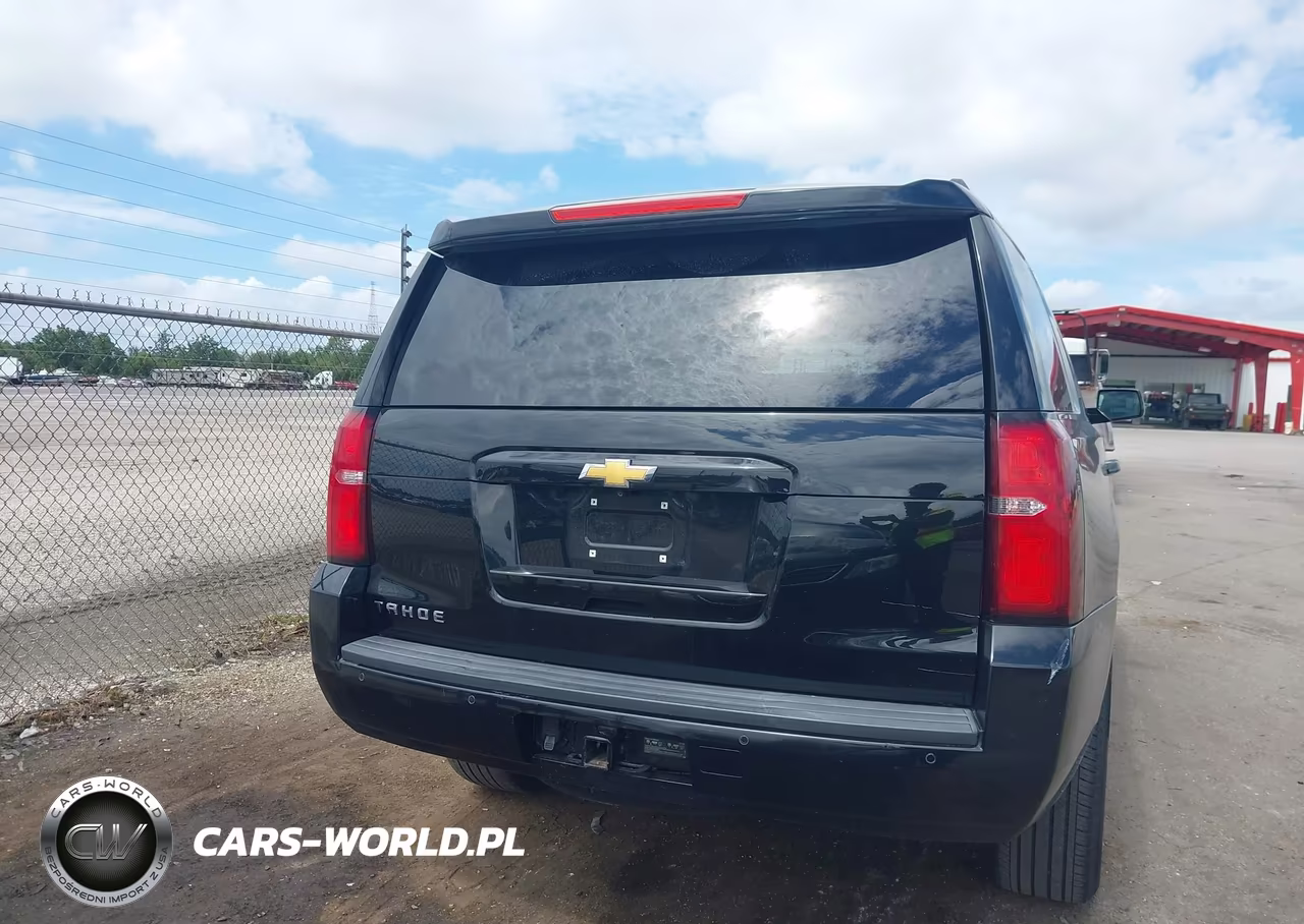 2017 Chevrolet Tahoe Ls VIN:1GNSCAKC7HR231988 - 16