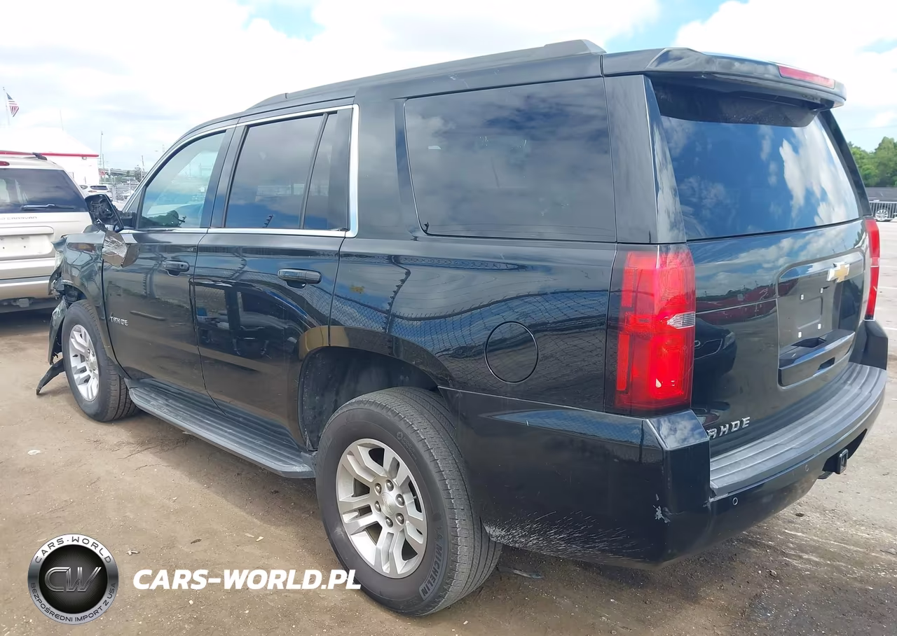 2017 Chevrolet Tahoe Ls VIN:1GNSCAKC7HR231988 - 3