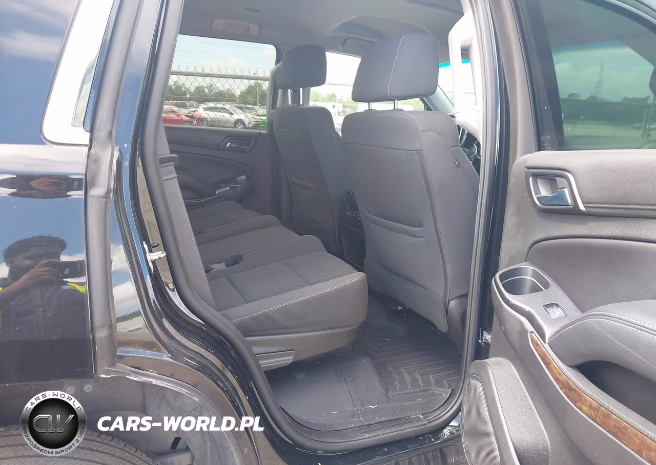 2017 Chevrolet Tahoe Ls VIN:1GNSCAKC7HR231988 - 8