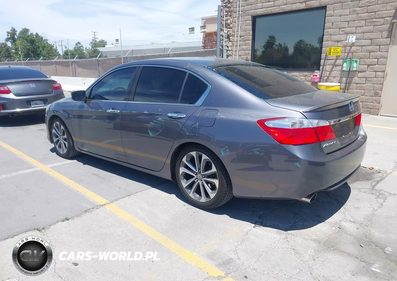 2015 Honda Accord Sport VIN:1HGCR2F53FA236566 - 3