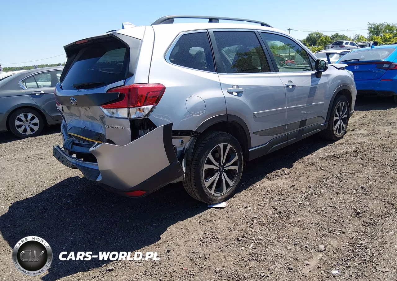 2019 Subaru Forester Limited VIN:JF2SKAUC3KH556290 - 4