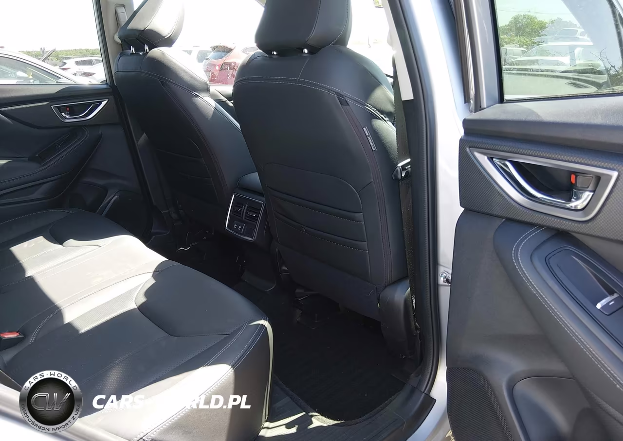 2019 Subaru Forester Limited VIN:JF2SKAUC3KH556290 - 8