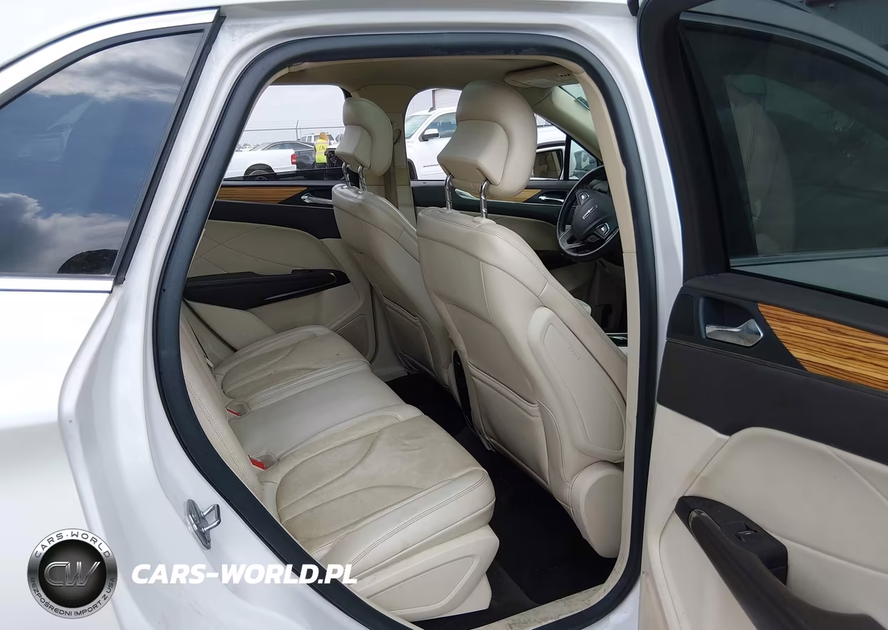 2015 Lincoln Mkc VIN:5LMCJ1A90FUJ28620 - 8