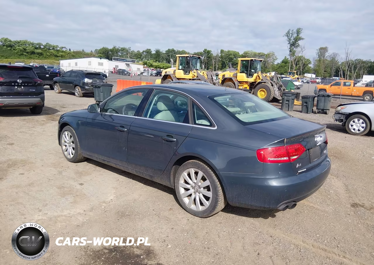 2010 Audi A4 2.0T Premium VIN:WAUFFAFL2AN052666 - 3