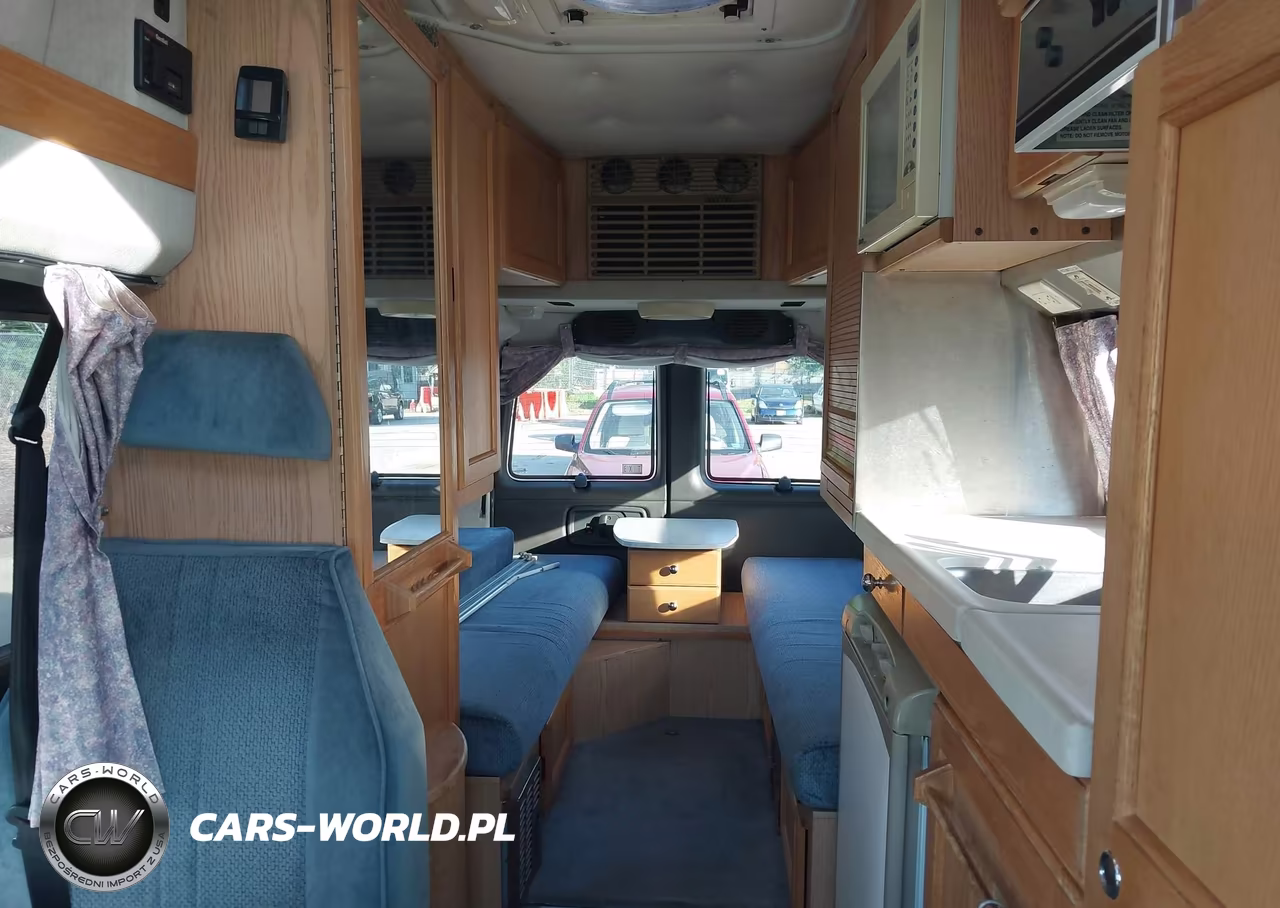 2002 Chevrolet Express VIN:1GCHG39RX21229218 - 17