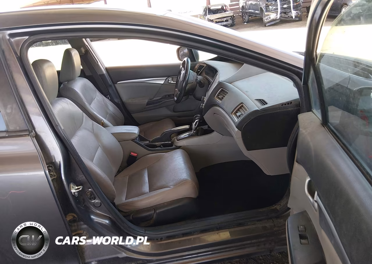 2015 Honda Civic Hybrid VIN:19XFB4F34FE000256 - 5