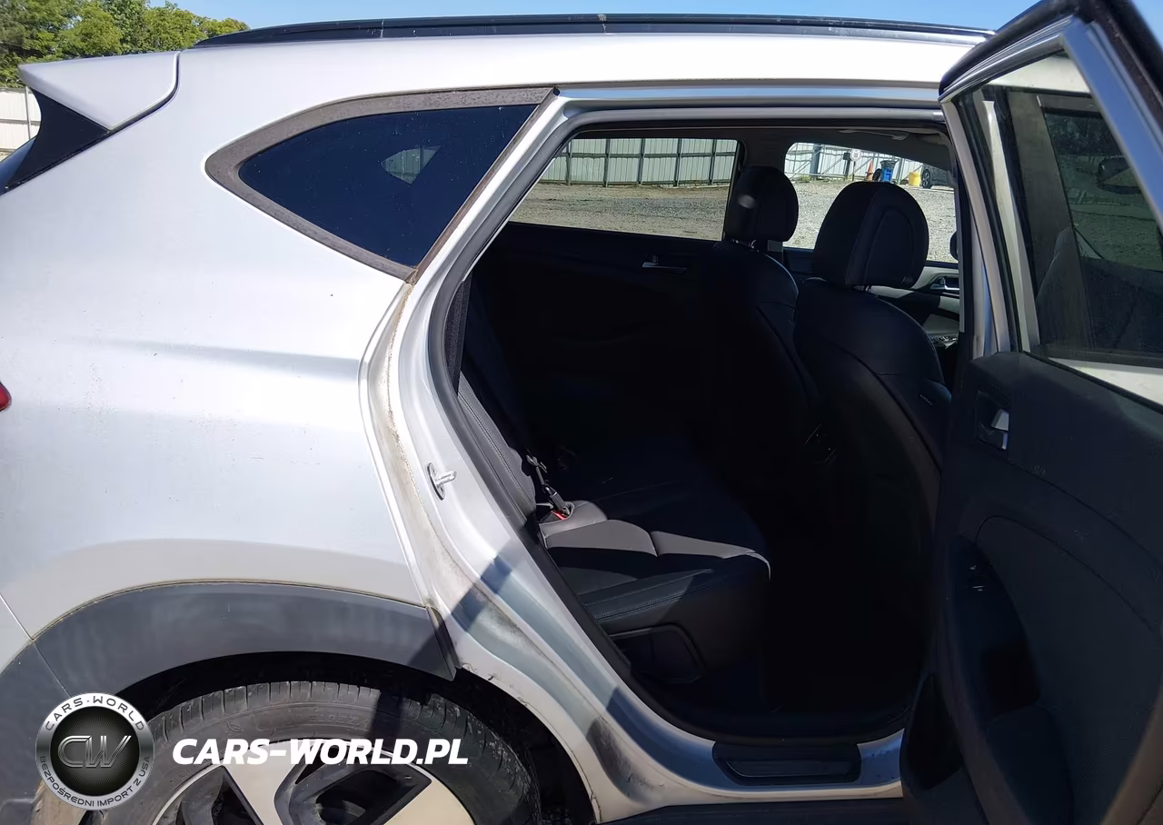 2016 Hyundai Tucson Limited VIN:KM8J33A29GU221043 - 8
