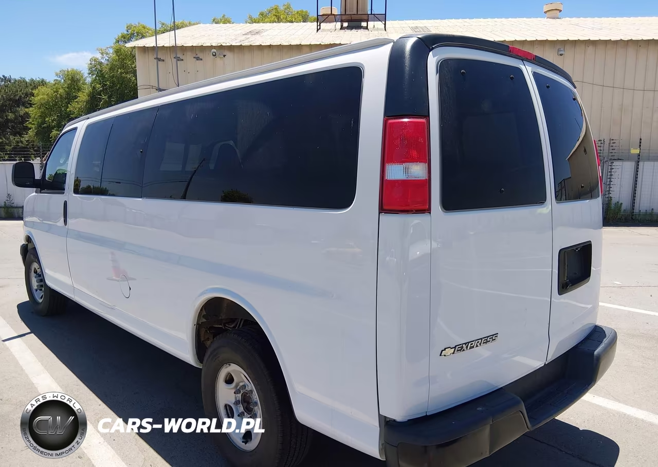 2019 Chevrolet Express 3500 Ls VIN:1GAZGNFG4K1345722 - 3
