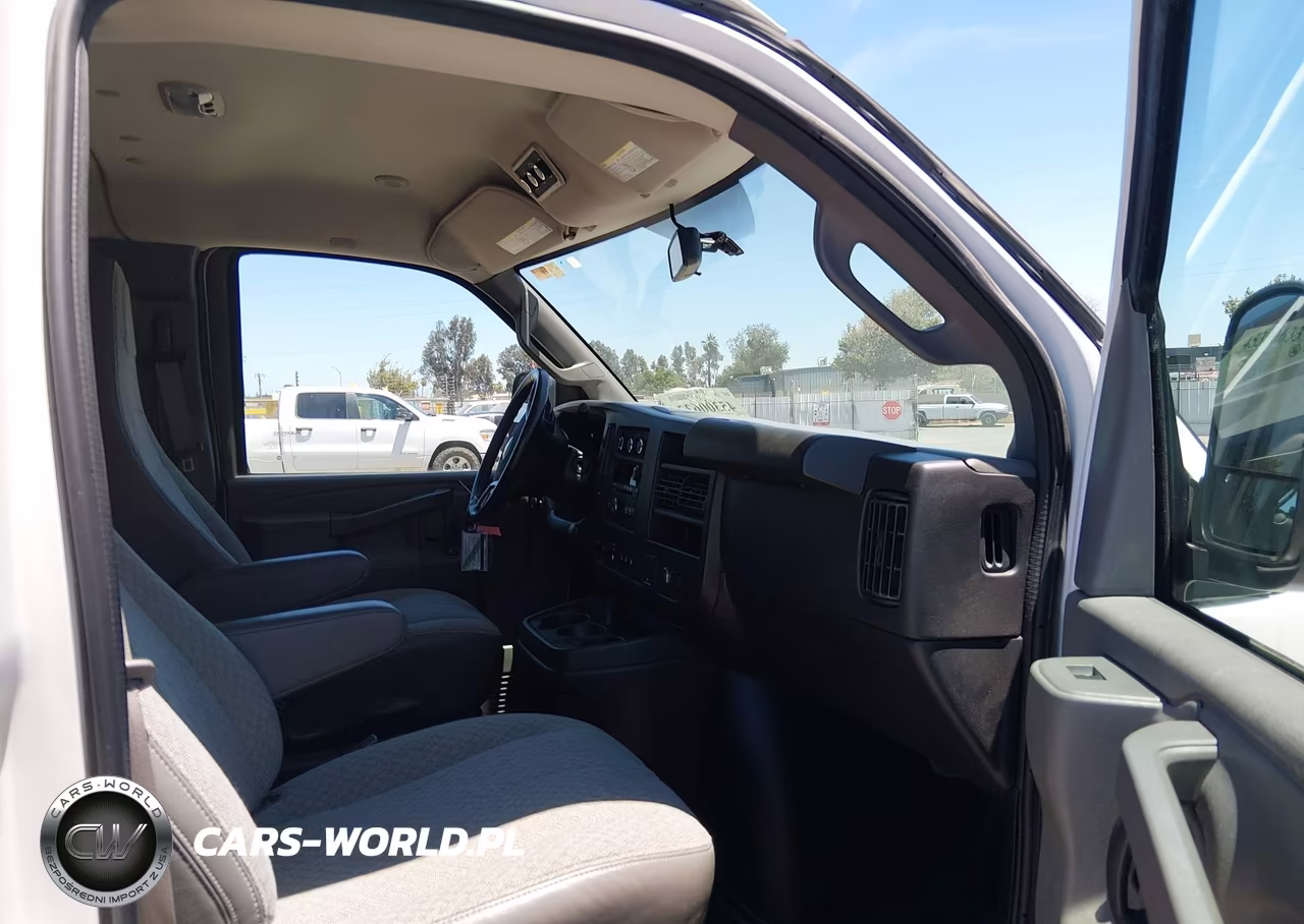 2019 Chevrolet Express 3500 Ls VIN:1GAZGNFG4K1345722 - 5