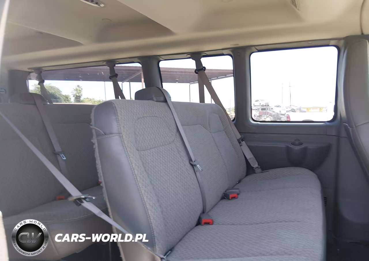 2019 Chevrolet Express 3500 Ls VIN:1GAZGNFG4K1345722 - 8