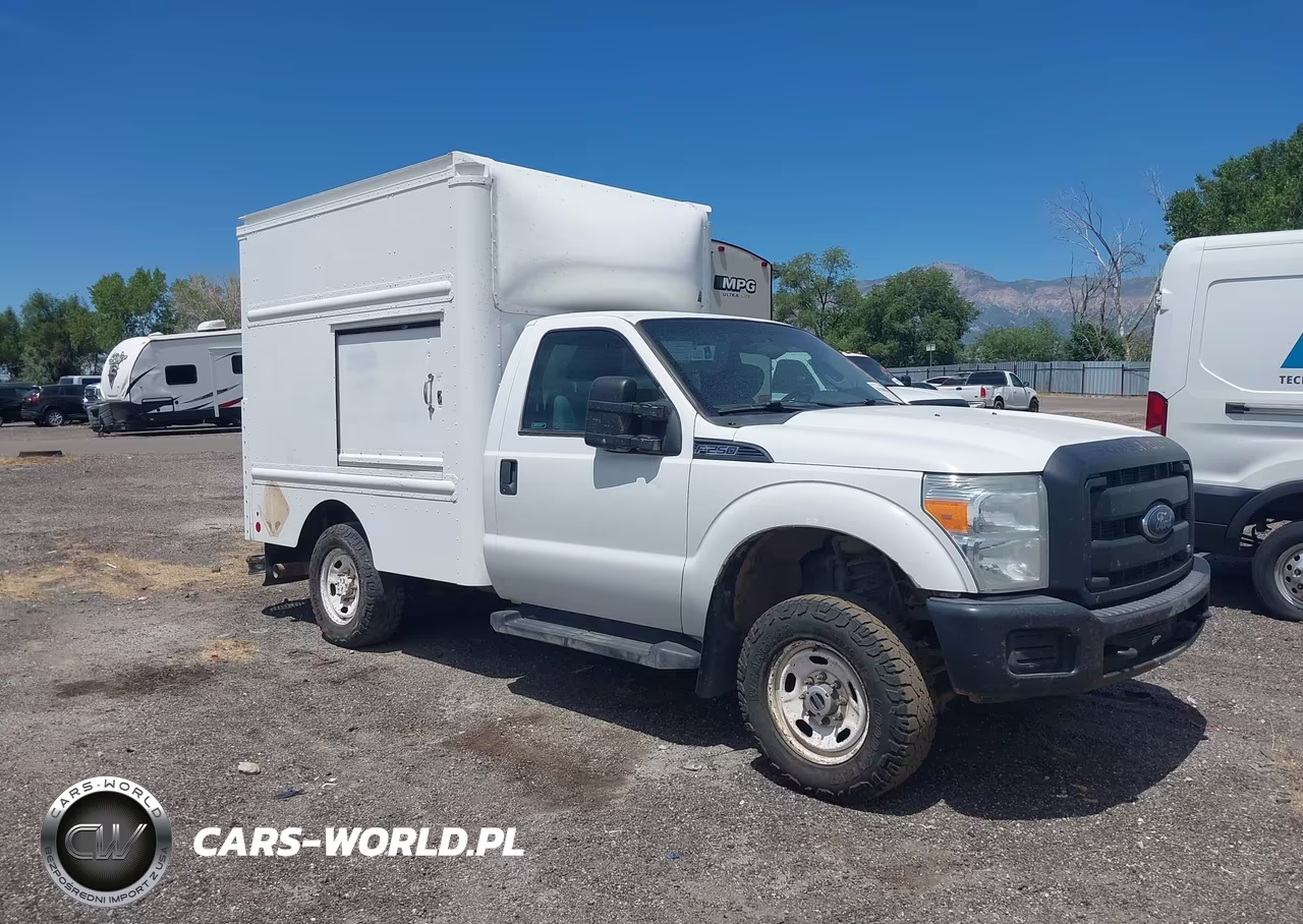 2015 Ford F-250 Xl – zdjęcie 1 z 16