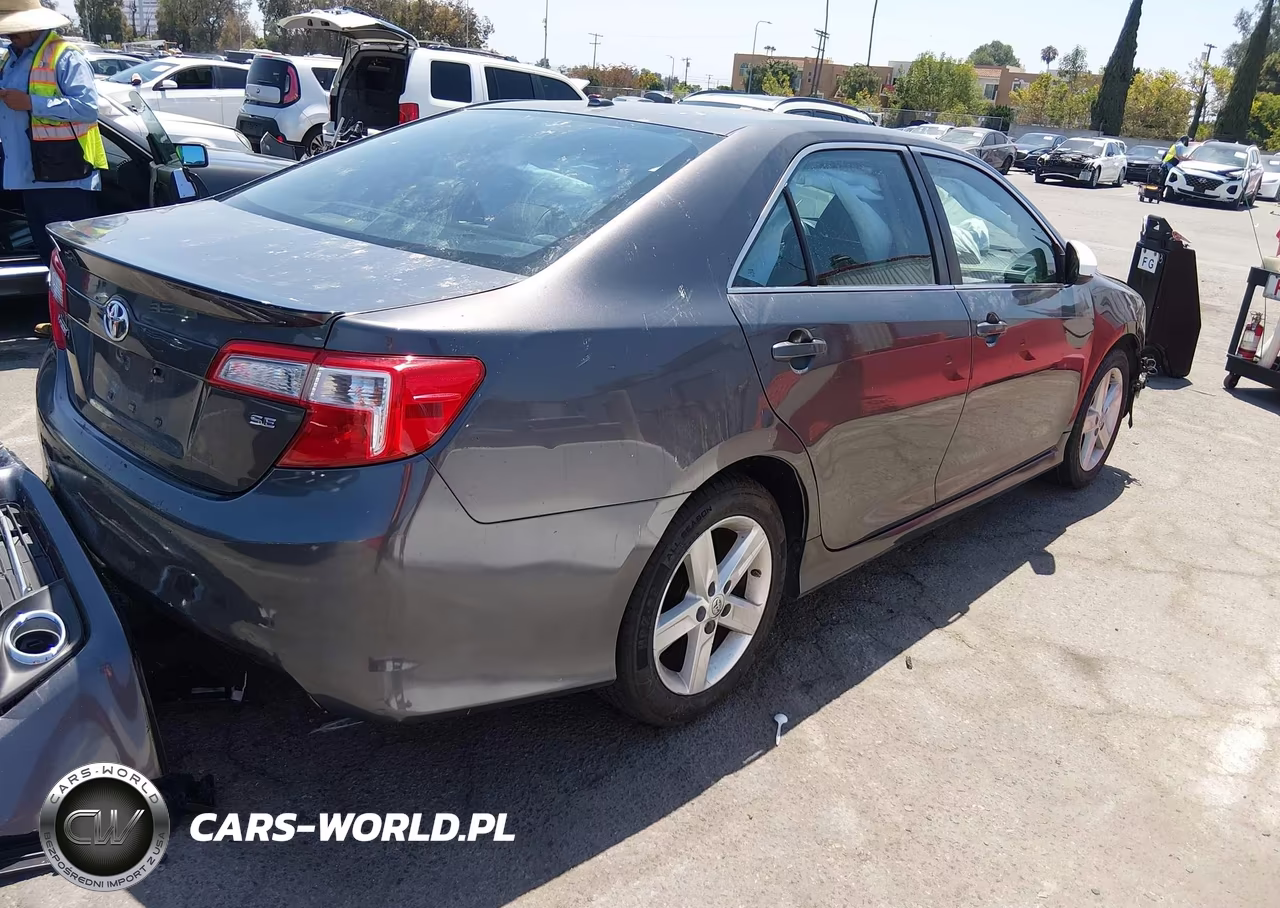 2014 Toyota Camry Se VIN:4T1BF1FK7EU348430 - 4