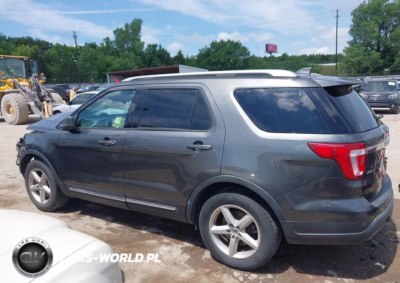 2018 Ford Explorer Xlt VIN:1FM5K7DH3JGA44510 - 14