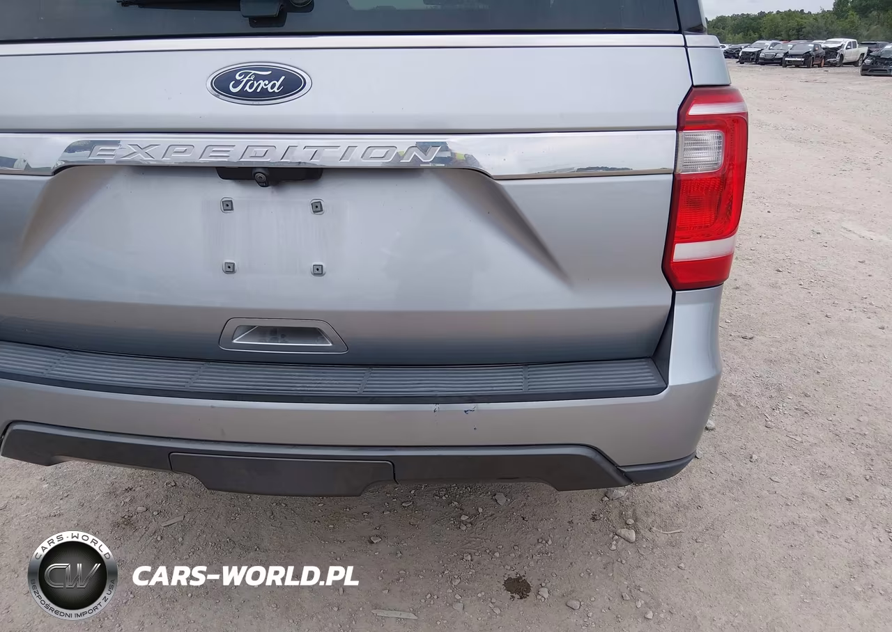 2020 Ford Expedition Xl VIN:1FMJU1FT8LEA72096 - 13