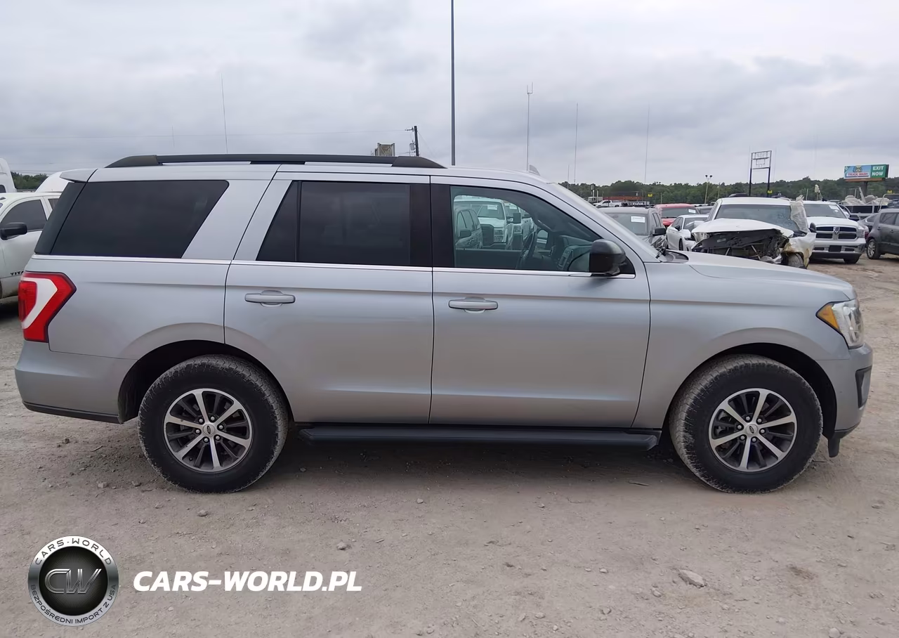 2020 Ford Expedition Xl VIN:1FMJU1FT8LEA72096 - 18
