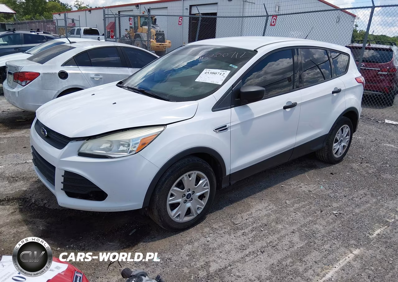 2013 Ford Escape S VIN:1FMCU0F75DUA35195 - 2
