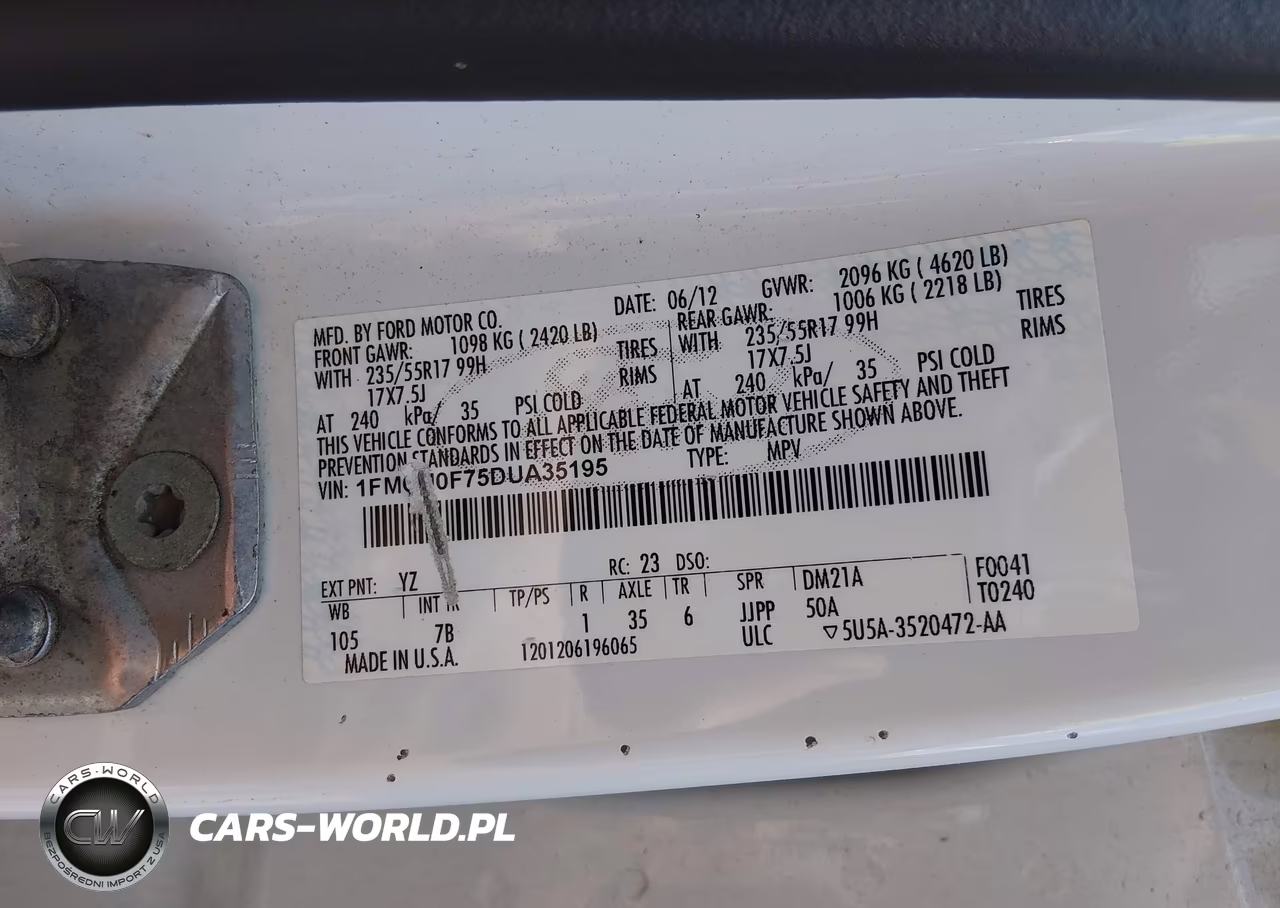 2013 Ford Escape S VIN:1FMCU0F75DUA35195 - 9