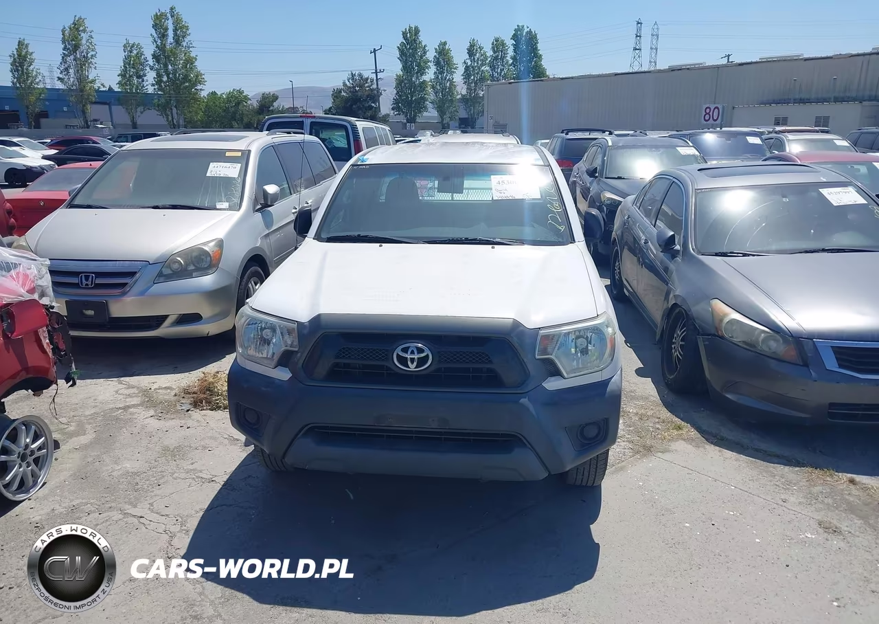 2015 Toyota Tacoma VIN:5TFTX4CN0FX055121 - 12