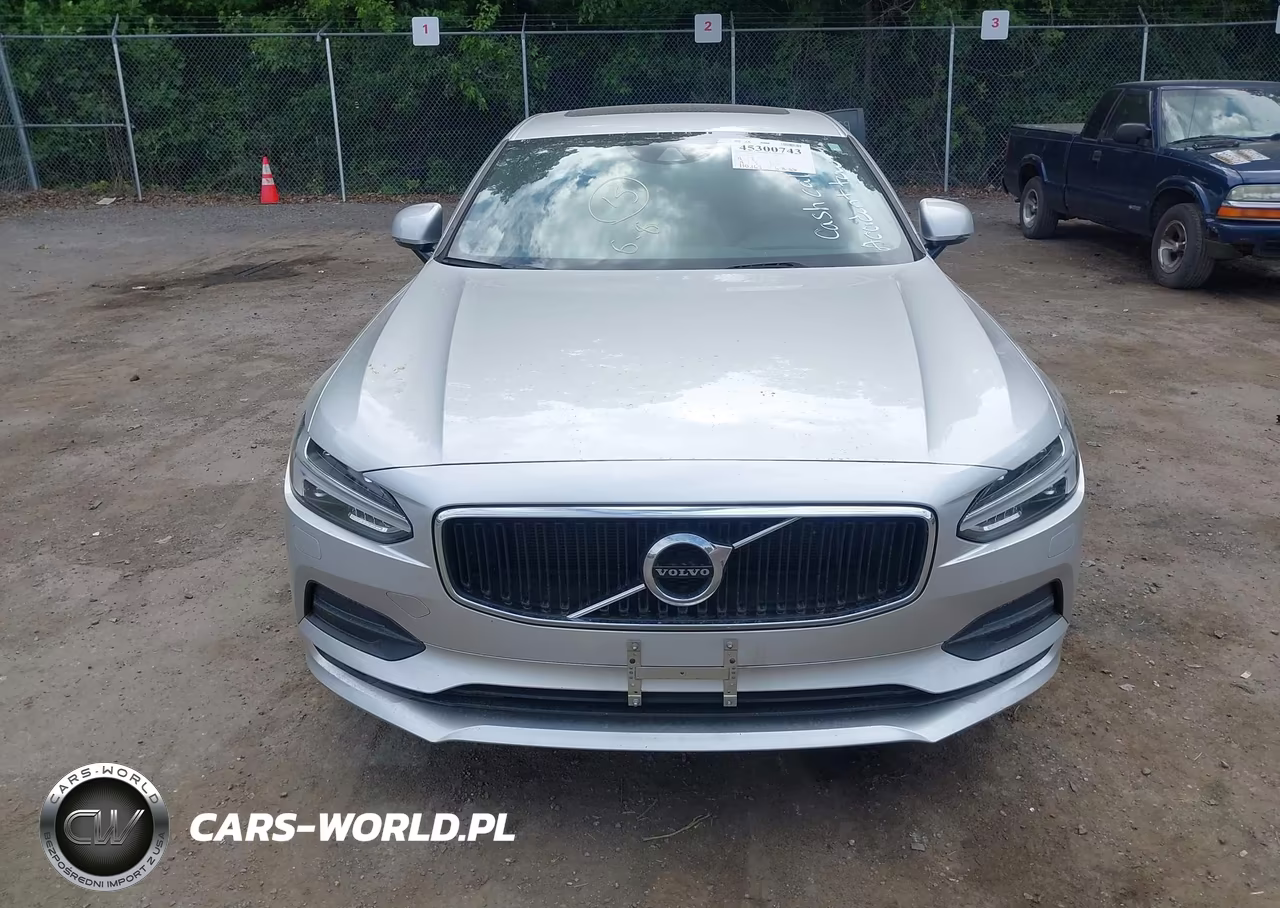 2018 Volvo S90 T5 Momentum VIN:LVY102MK1JP055490 - 12