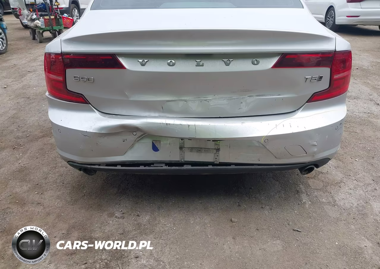 2018 Volvo S90 T5 Momentum VIN:LVY102MK1JP055490 - 6