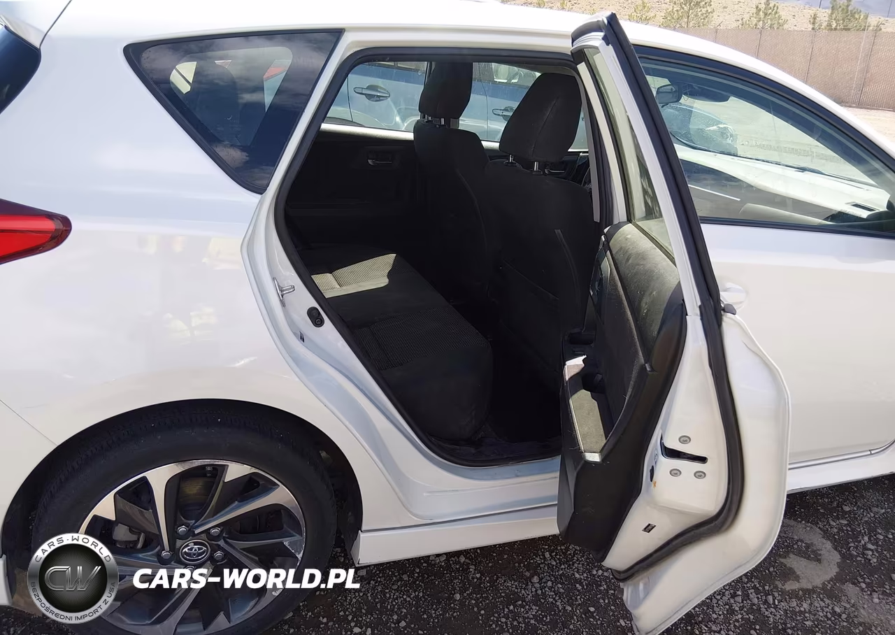 2018 Toyota Corolla Im VIN:JTNKARJE0JJ573119 - 8