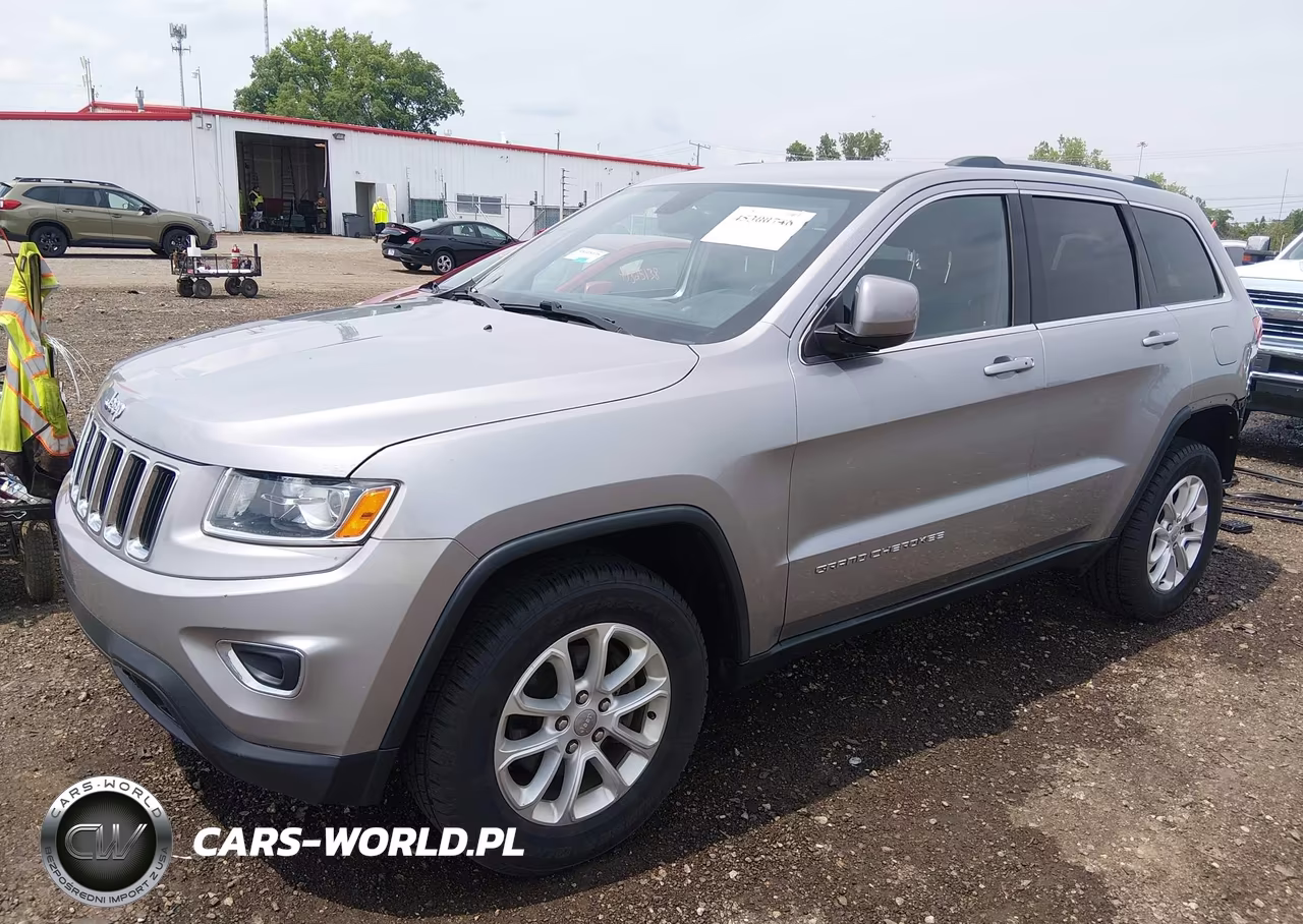 2015 Jeep Grand Cherokee Laredo VIN:1C4RJFAG4FC140448 - 2