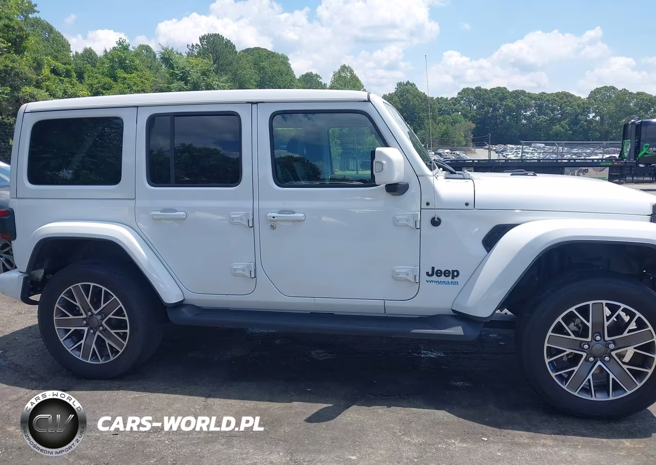 2022 Jeep Wrangler 4Xe Unlimited High Altitude 4X4 VIN:1C4JJXP67NW113890 - 13