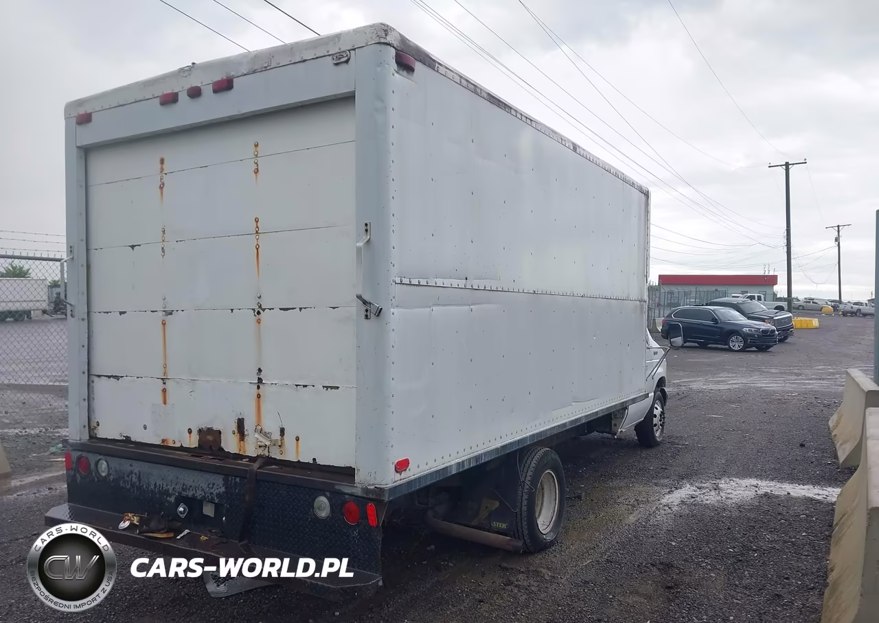 1993 Ford Econoline E350 Cutaway Van VIN:1FDKE37HXPHB46081 - 4