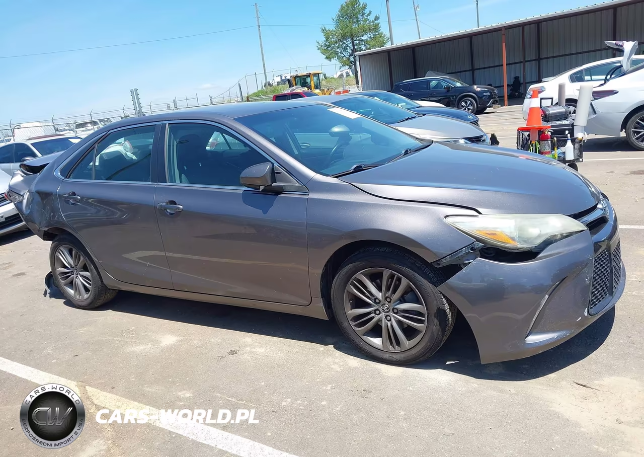 2016 Toyota Camry Se VIN:4T1BF1FKXGU165168 - 14