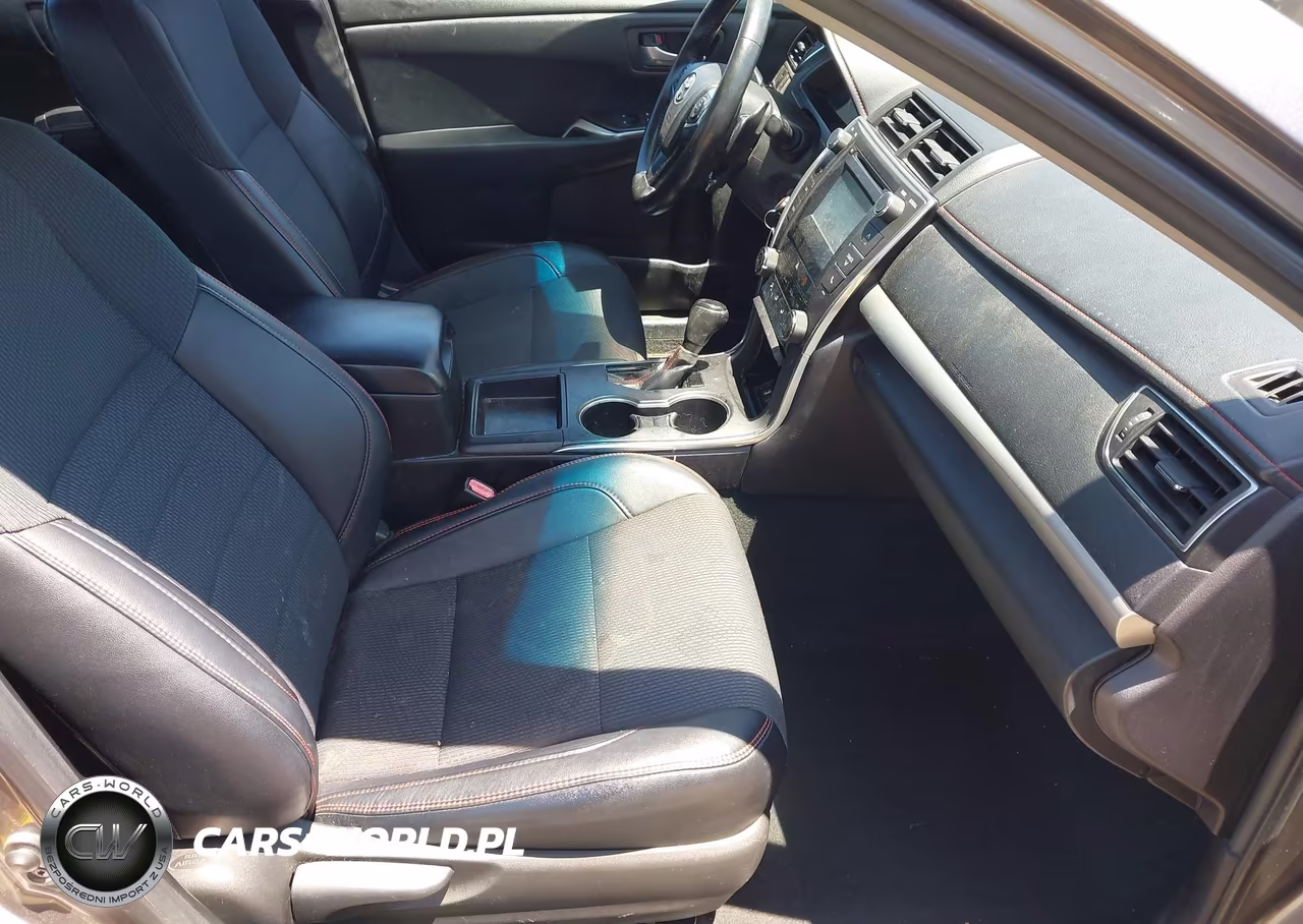 2016 Toyota Camry Se VIN:4T1BF1FKXGU165168 - 5