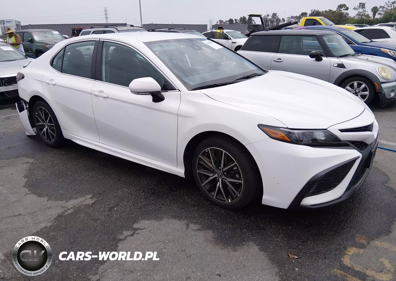 2023 Toyota Camry Se – zdjęcie 1 z 16