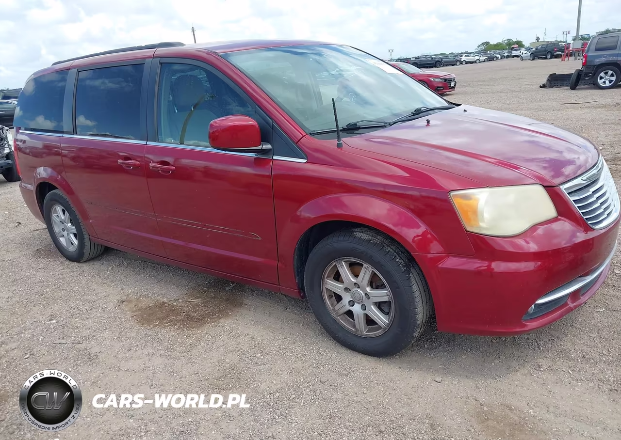 2011 Chrysler Town & Country Touring