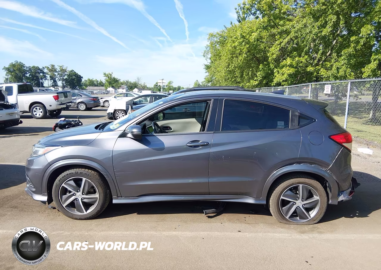 2019 Honda Hr-V Touring VIN:3CZRU6H90KM704145 - 14