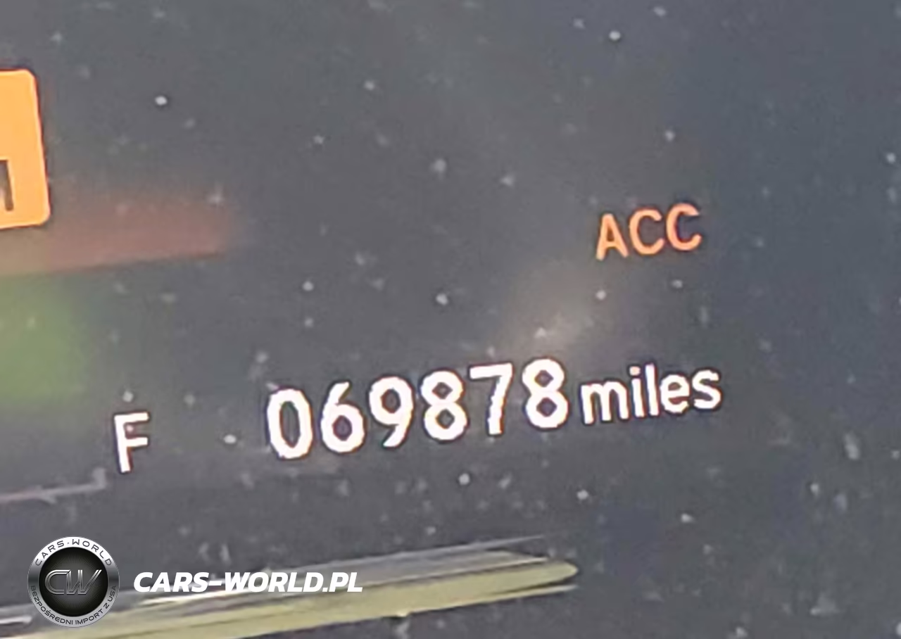 2019 Honda Hr-V Touring VIN:3CZRU6H90KM704145 - 15