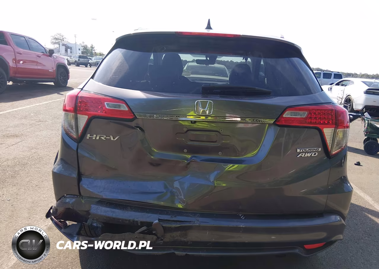 2019 Honda Hr-V Touring VIN:3CZRU6H90KM704145 - 6