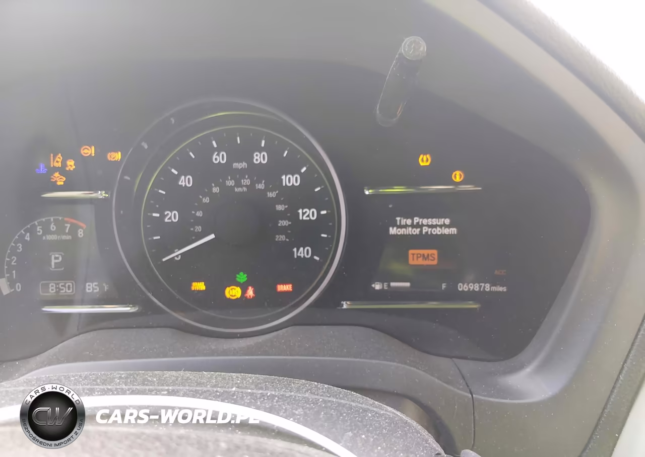 2019 Honda Hr-V Touring VIN:3CZRU6H90KM704145 - 7
