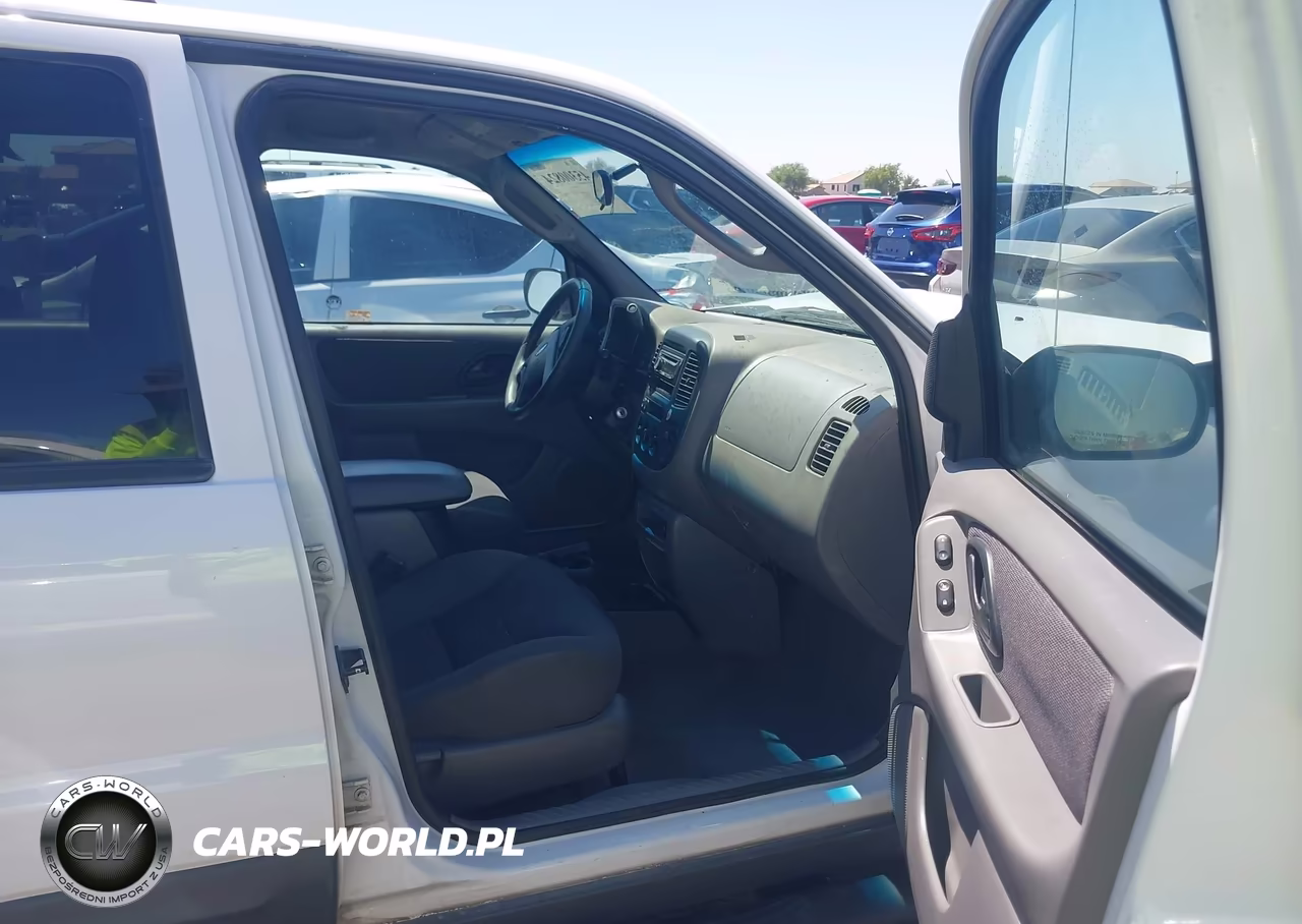 2001 Ford Escape Xlt VIN:1FMYU03111KC23340 - 5