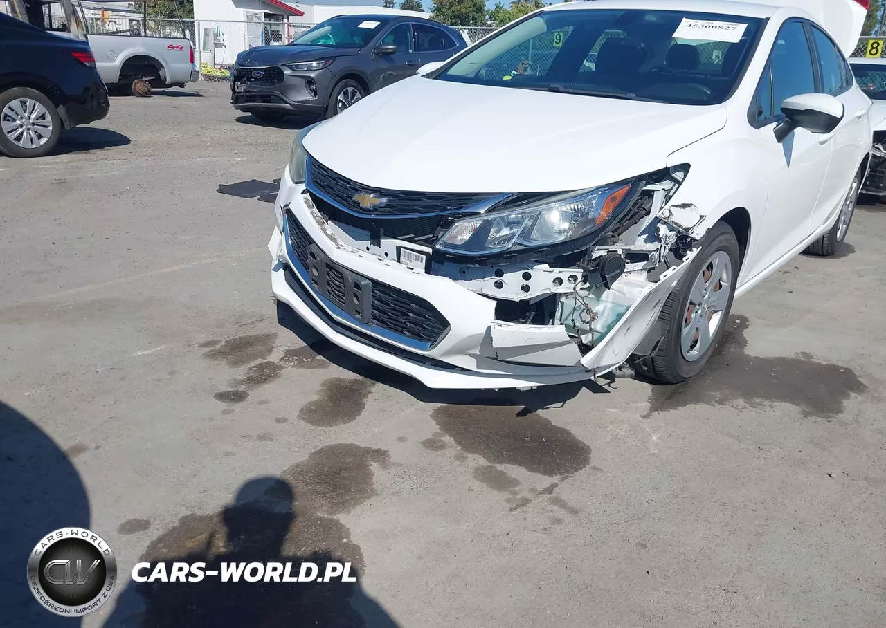 2017 Chevrolet Cruze Ls Auto VIN:1G1BC5SMXH7216723 - 6