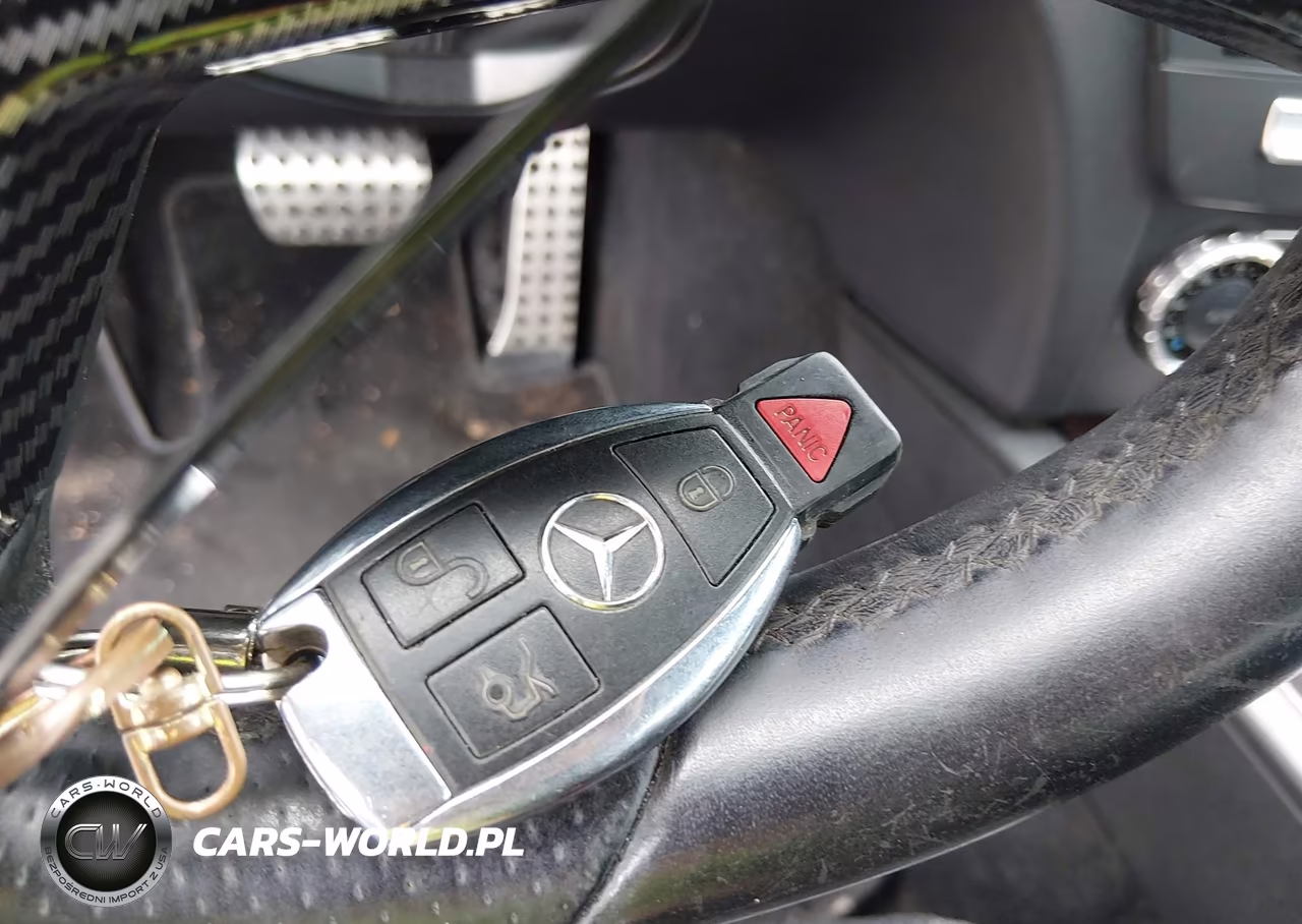 2012 Mercedes-Benz C 250 Sport VIN:WDDGF4HBXCR221850 - 11