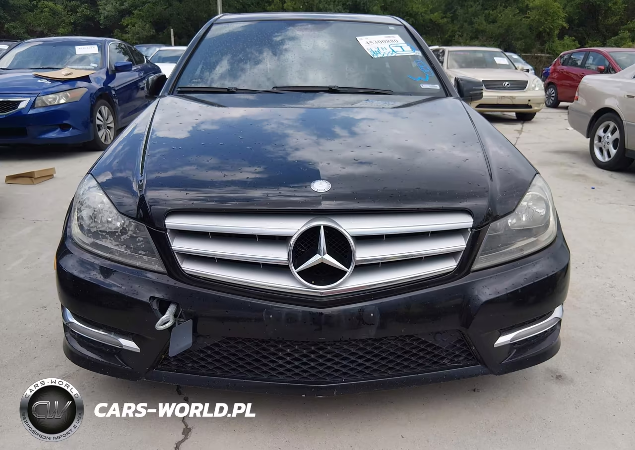 2012 Mercedes-Benz C 250 Sport VIN:WDDGF4HBXCR221850 - 6