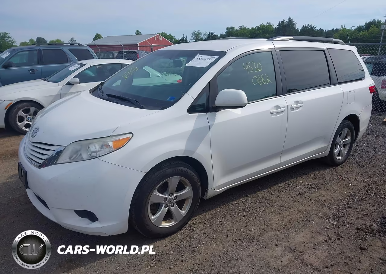 2017 Toyota Sienna Le 8 Passenger VIN:5TDKZ3DC6HS836439 - 2