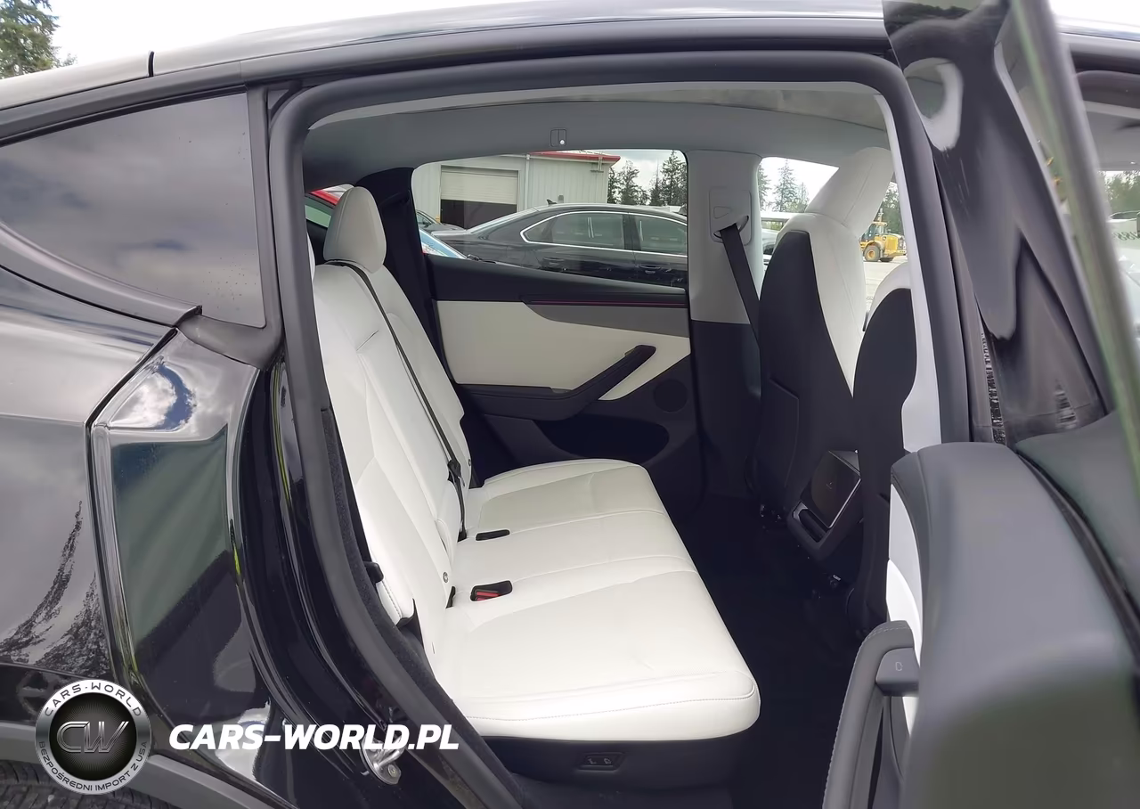 2026 Tesla Model Y All-Wheel Drive-Long Range Launch Series-Premium All-Wheel Drive VIN:7SAYGDEE0TF560524 - 20