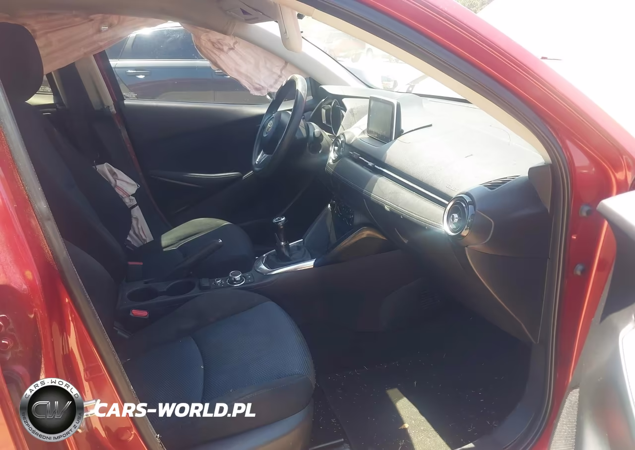 2017 Toyota Yaris Ia VIN:3MYDLBYV9HY169506 - 5