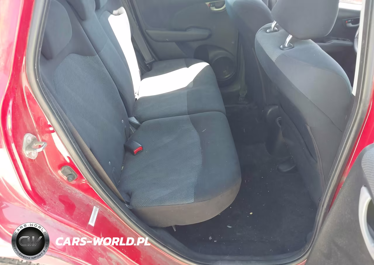 2010 Honda Fit Sport VIN:JHMGE8H42AC001848 - 7