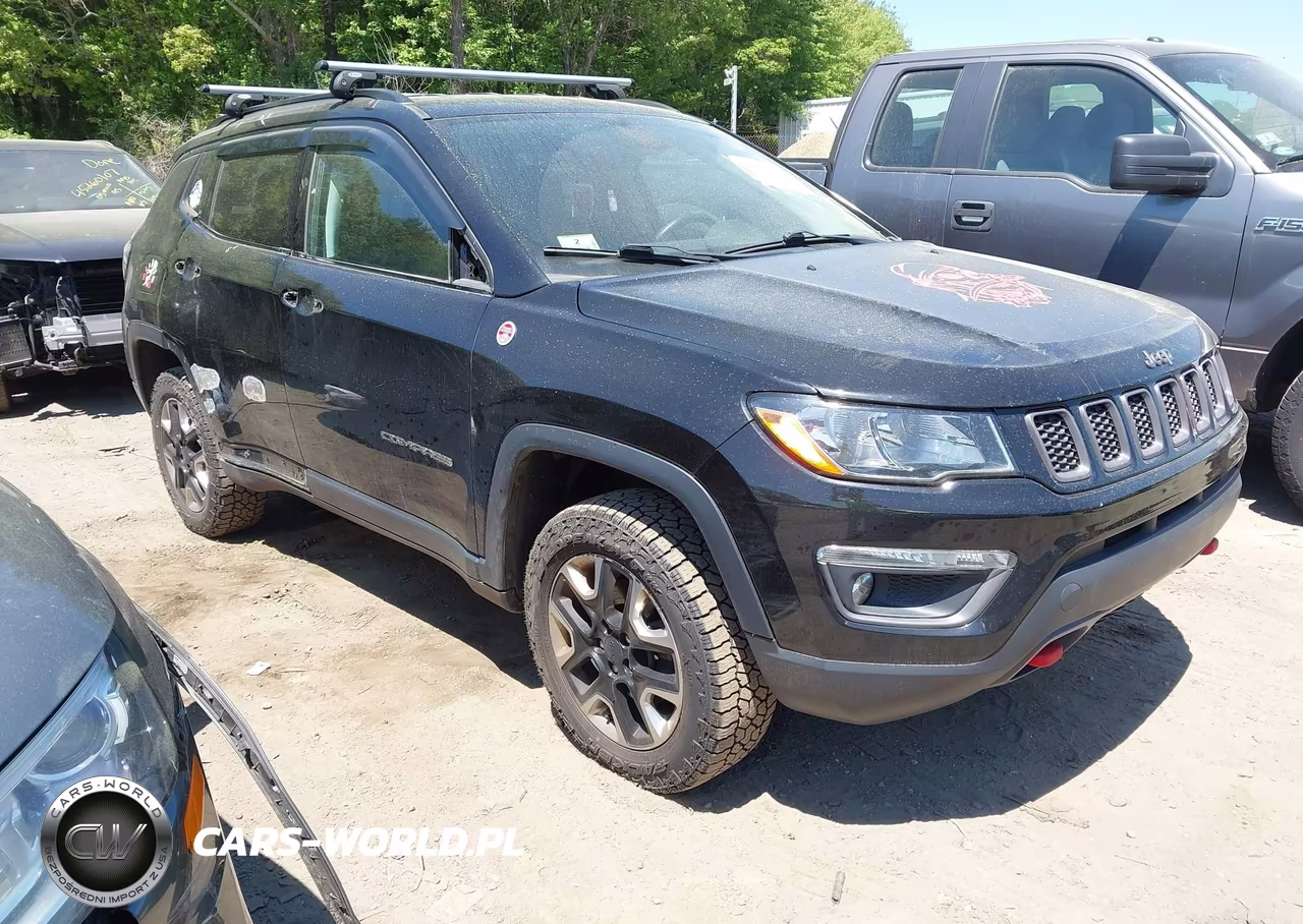 2018 Jeep Compass Trailhawk 4X4 – zdjęcie 1 z 17