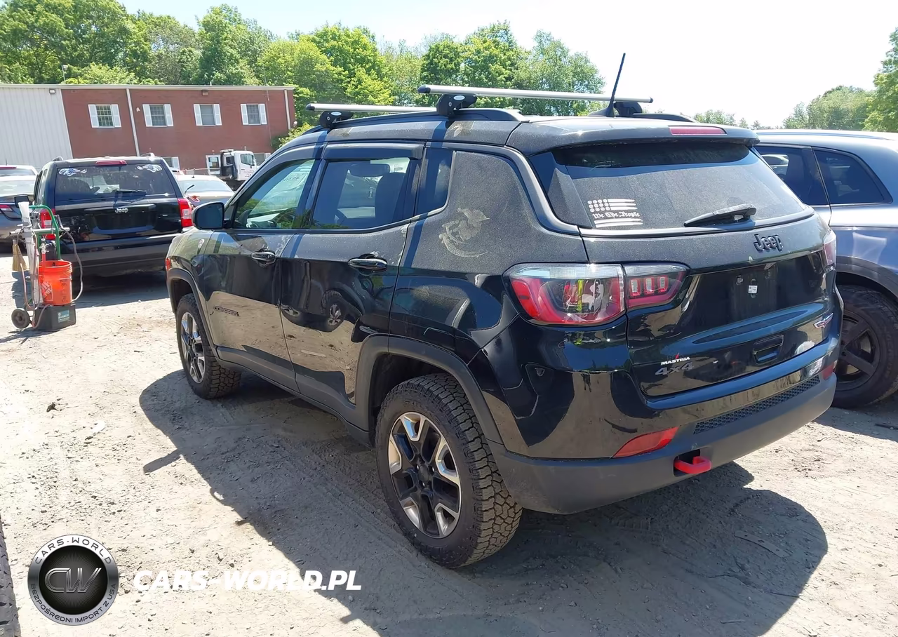 2018 Jeep Compass Trailhawk 4X4 VIN:3C4NJDDB6JT153749 - 3